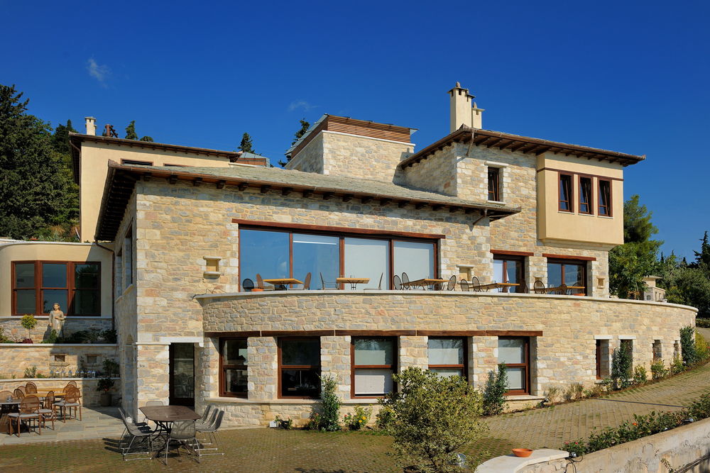 融合传统与现代的 Valeni Boutique Hotel