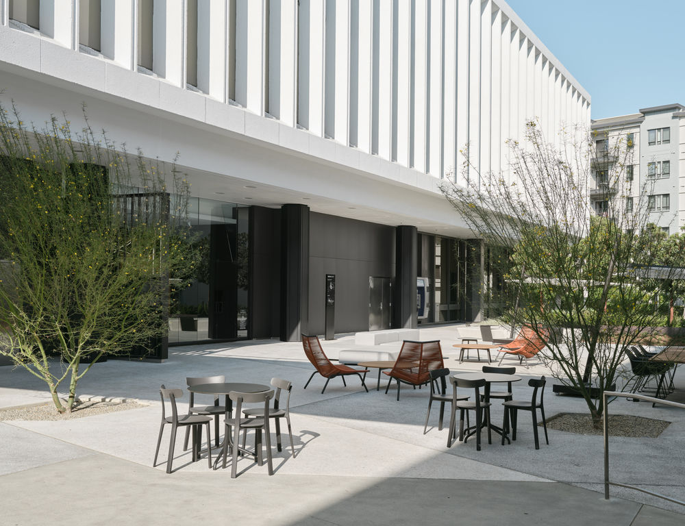 Rapt Studio 重塑洛杉矶地标建筑 5670 Wilshire，打造现代化共享空间