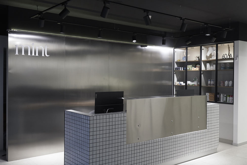 打破传统印象的 Mint Veterinary Clinic