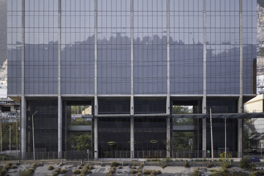墨西哥 Monterrey Albia 办公大楼——现代简约风格与高效空间的完美结合