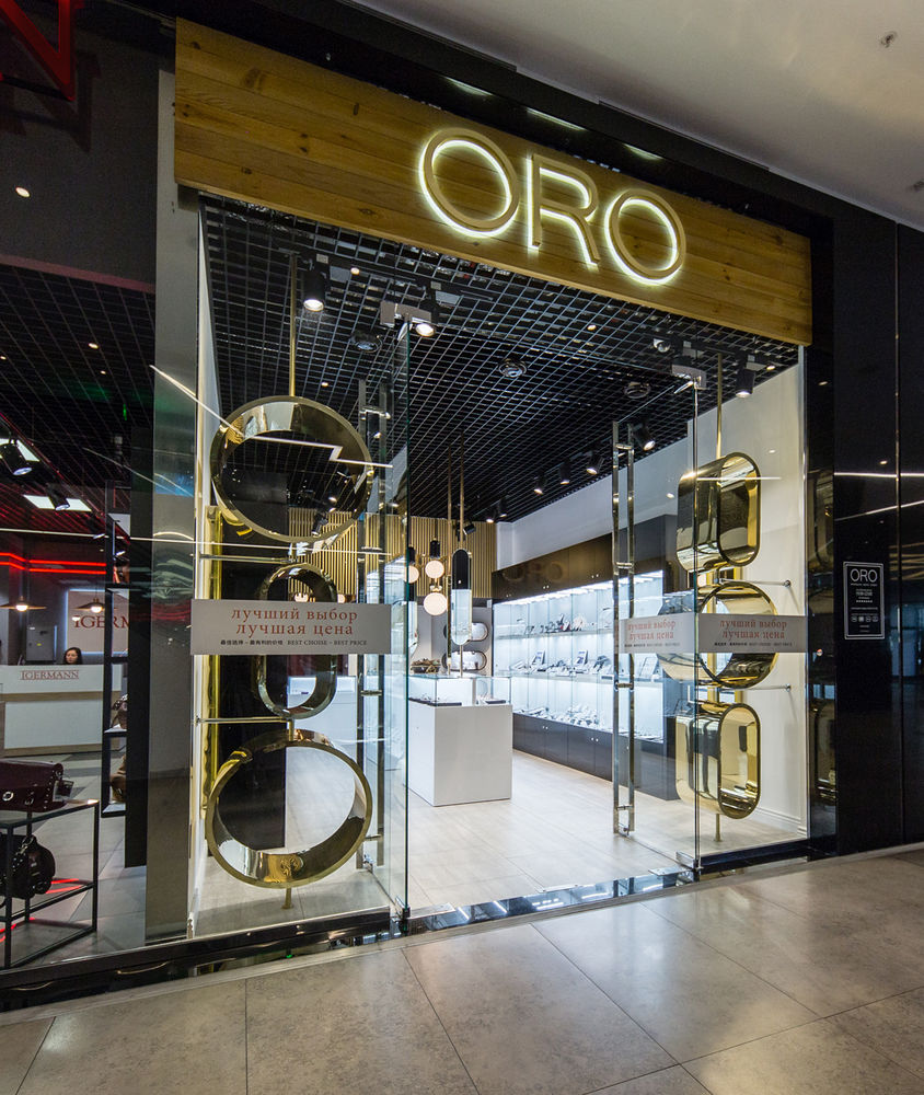 2017 年完成的 ORO 珠宝店室内设计