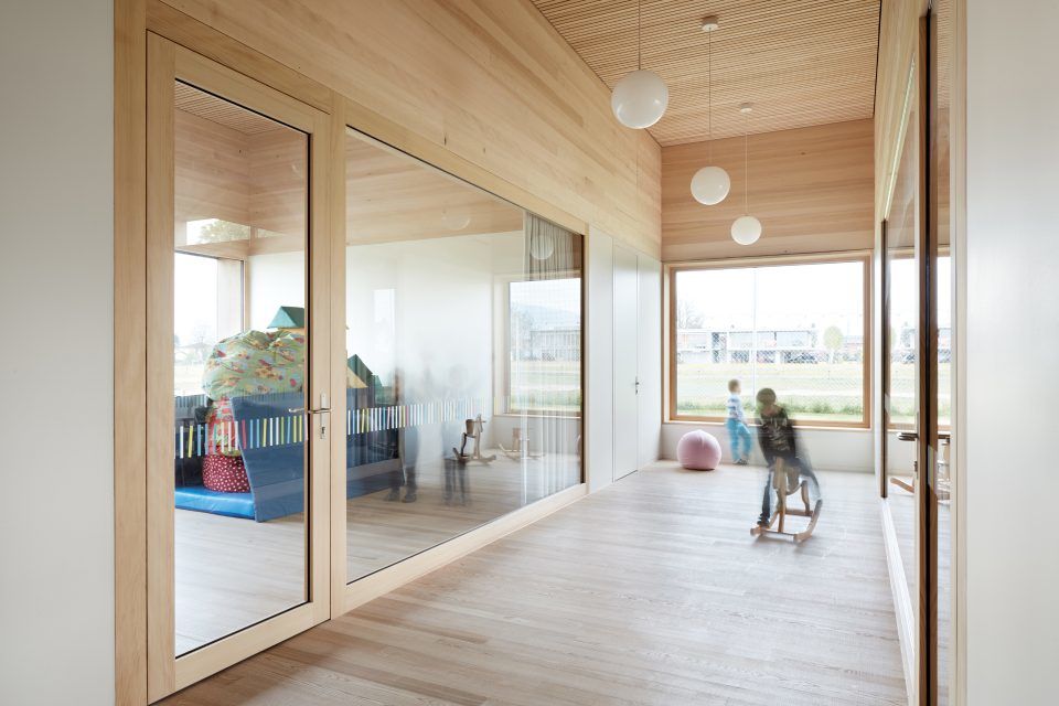 奥地利 Entenbach 幼儿园 | 木结构被动房，Bernardo Bader Architekten 设计