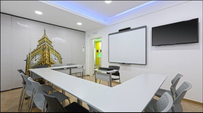 Lefteris Tsikandilakis丨大学丨Knowledge and Wisdom, the first interactive digital institute in Greece.