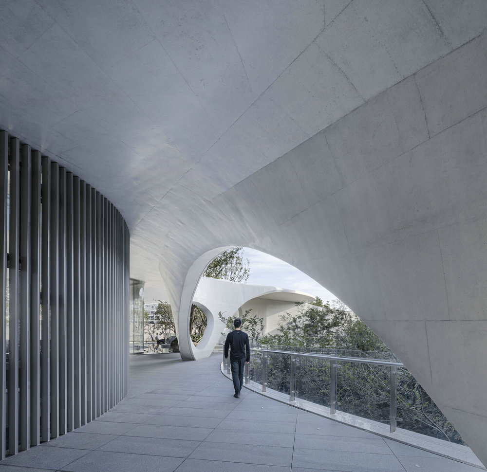昆明北京路 9 号艺术生活馆 | 自然融入城市的建筑设计典范
