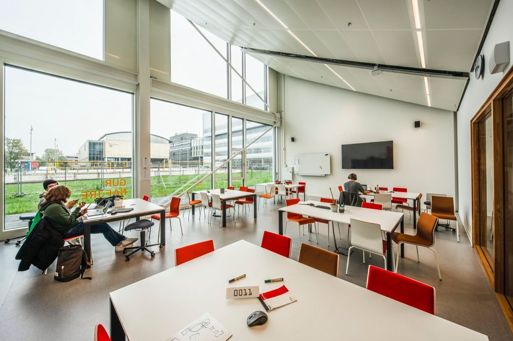 阿姆斯特丹大学LAB42大楼 | 可持续、可循环与高效利用的建筑典范