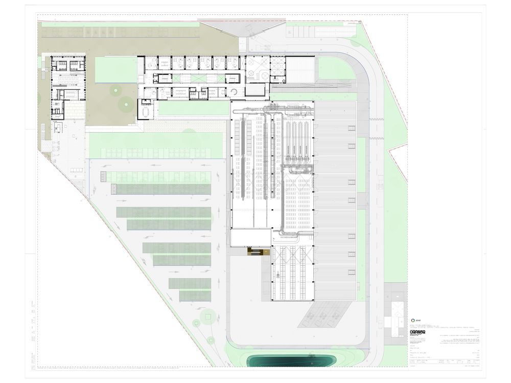 葡萄牙 Plural 药店总部物流中心，古今交融的办公建筑