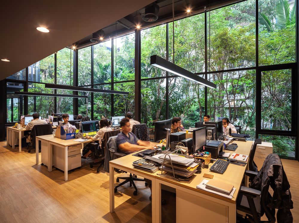 曼谷 IDIN Architects 办公室——绿色创意空间