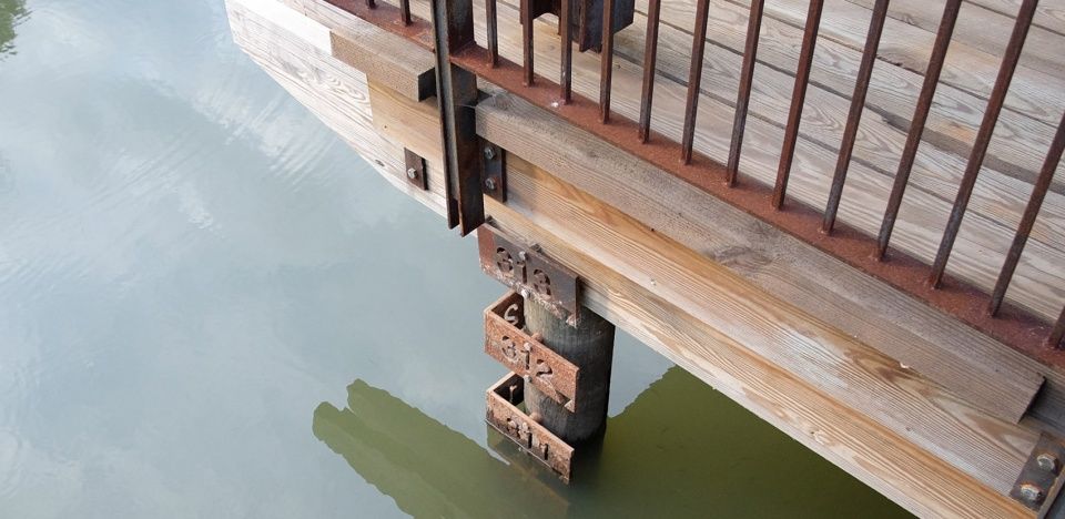 杜克大学雨水池塘 | 景观与教育的完美结合