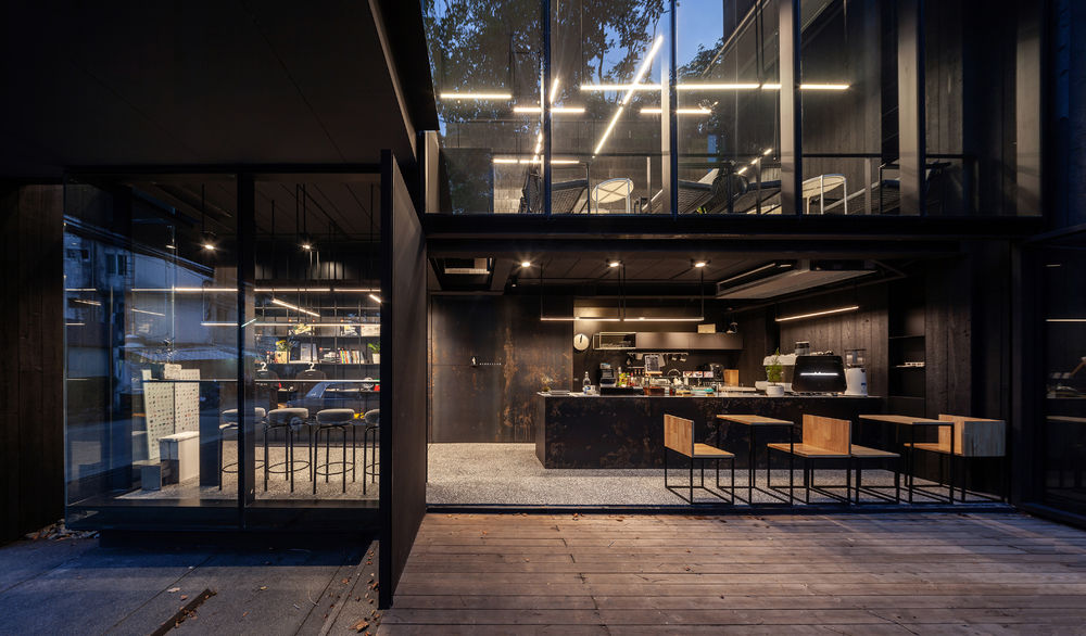 曼谷 IDIN Architects 办公室——绿色创意空间