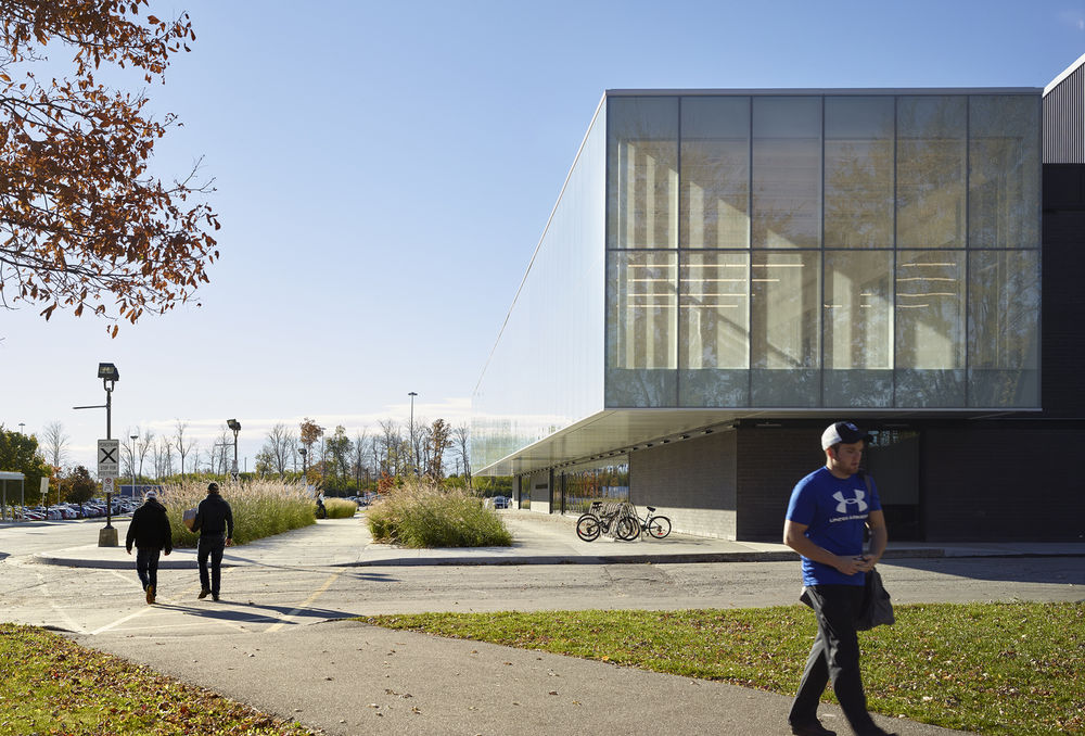 翻新校园活力中心，加拿大 Kitchener Conestoga College Student Recreation Centre