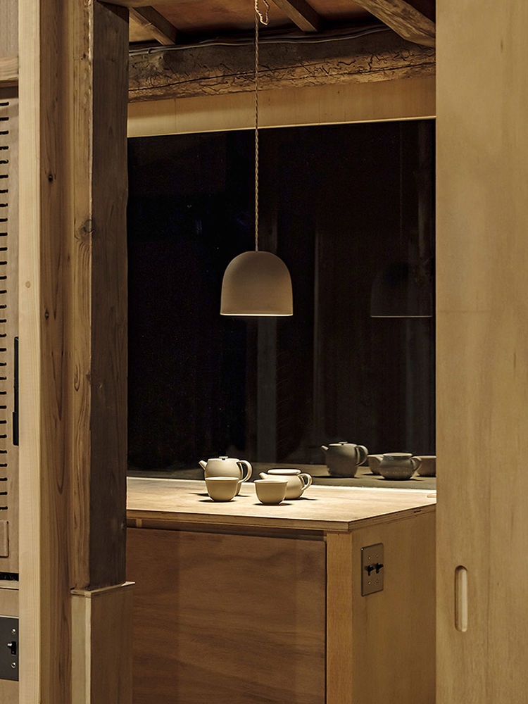 Arai mise工作室，日本 / kurosawa kawara-ten Architect