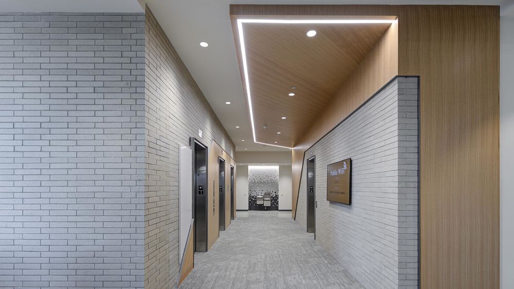 "Zions Technology Center | Acuity Brands 的科技与设计完美结合之作"