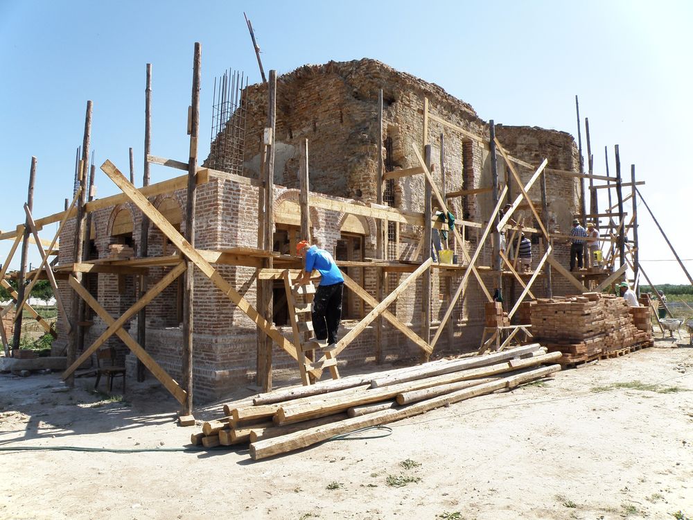 The Restoration of the Monastery Church Maxineni