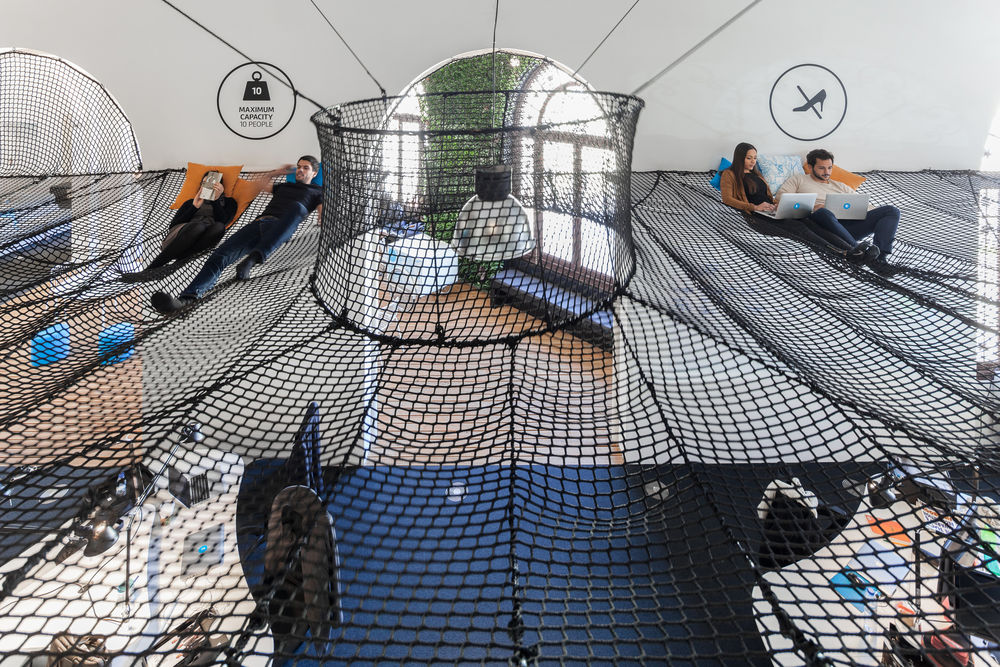 葡萄牙里斯本 Uniplaces 总部办公空间设计