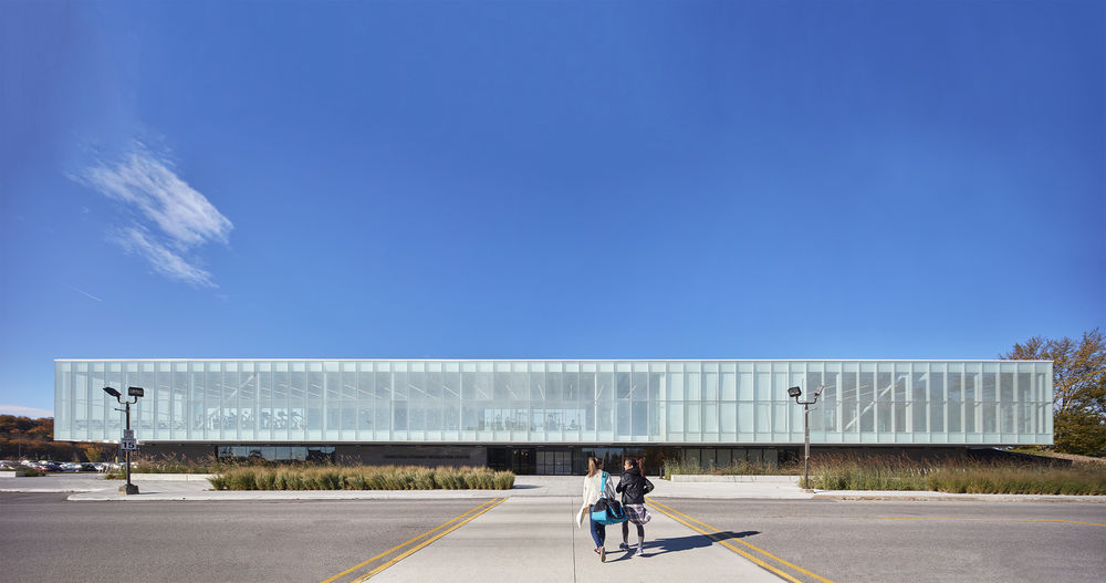 翻新校园活力中心，加拿大 Kitchener Conestoga College Student Recreation Centre