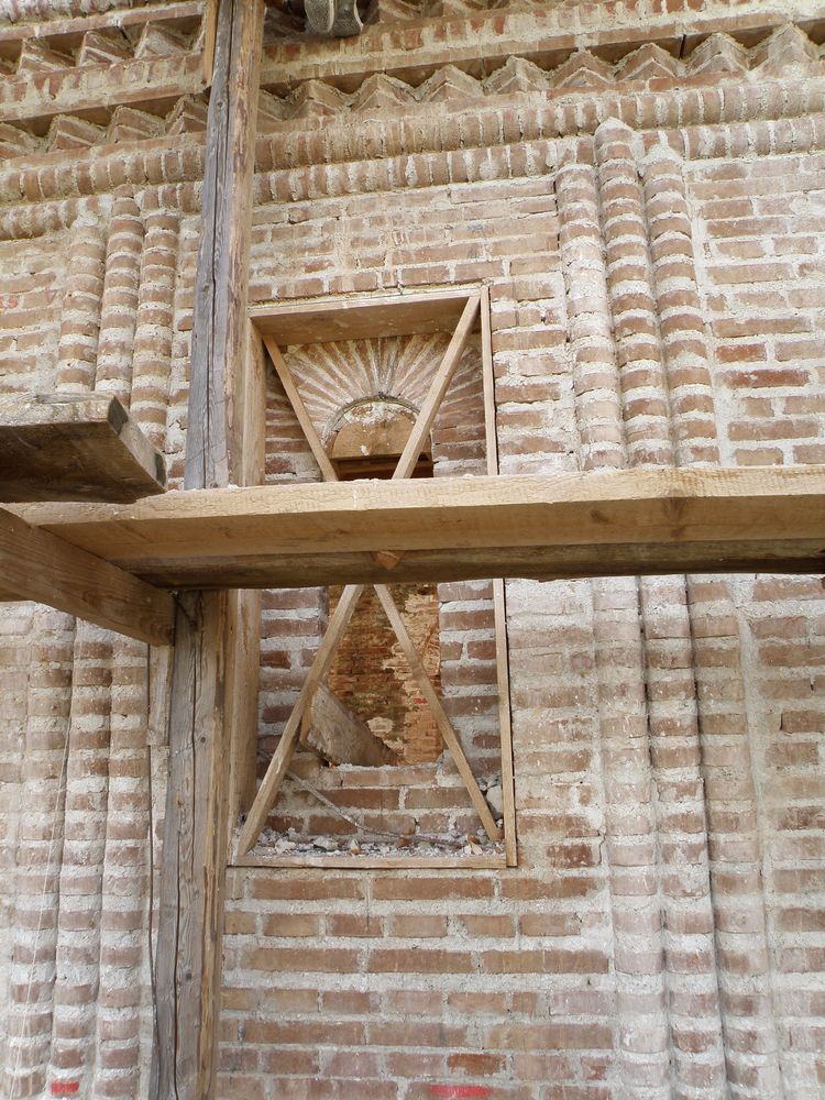 The Restoration of the Monastery Church Maxineni