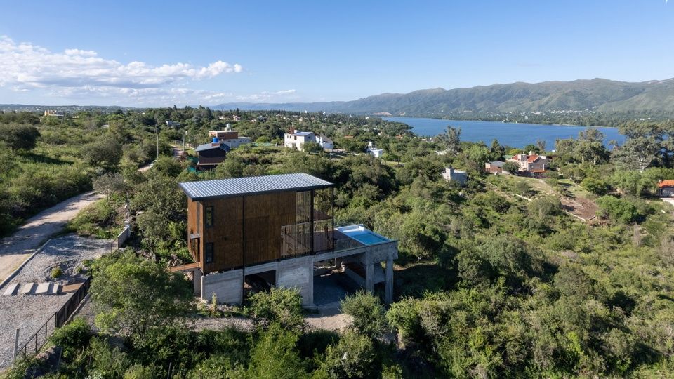 西班牙 Siquiman 周末住宅 | 绿色可持续的现代洞穴之家