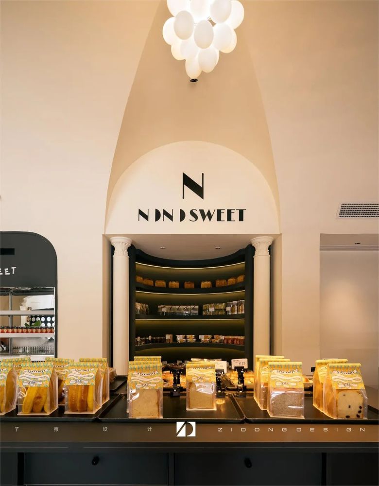 法式浪漫融入舟山面包店 | 打造128㎡温馨空间