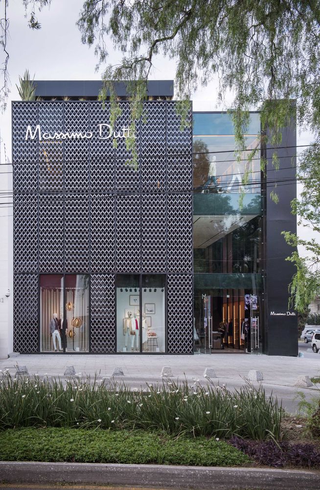 墨西哥城 Massimo Dutti 精品店 | 玻璃纤维与金属的时尚拼接