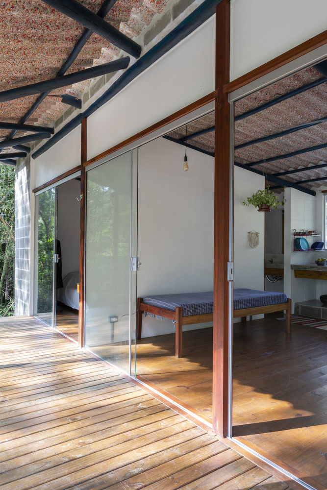 Casa Coriscão | 低成本舒适之家的设计魅力