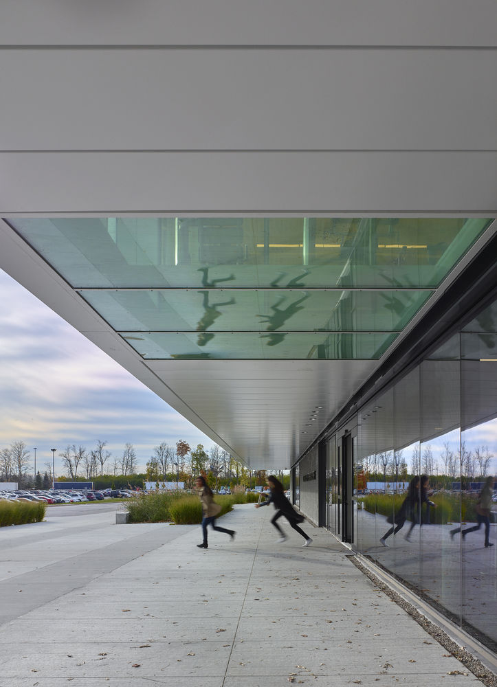 翻新校园活力中心，加拿大 Kitchener Conestoga College Student Recreation Centre