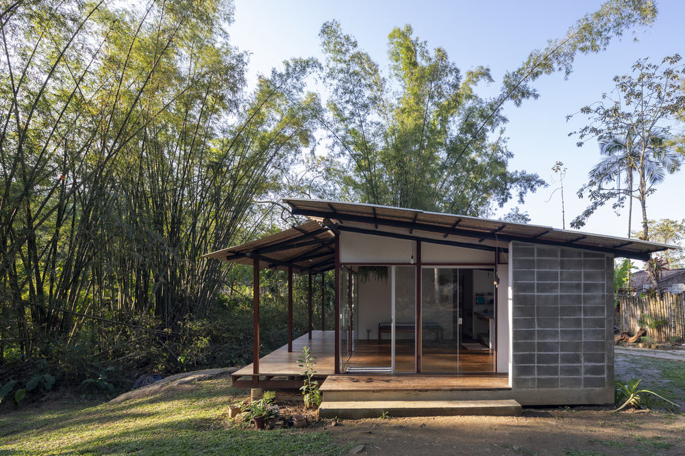 Casa Coriscão | 低成本舒适之家的设计魅力