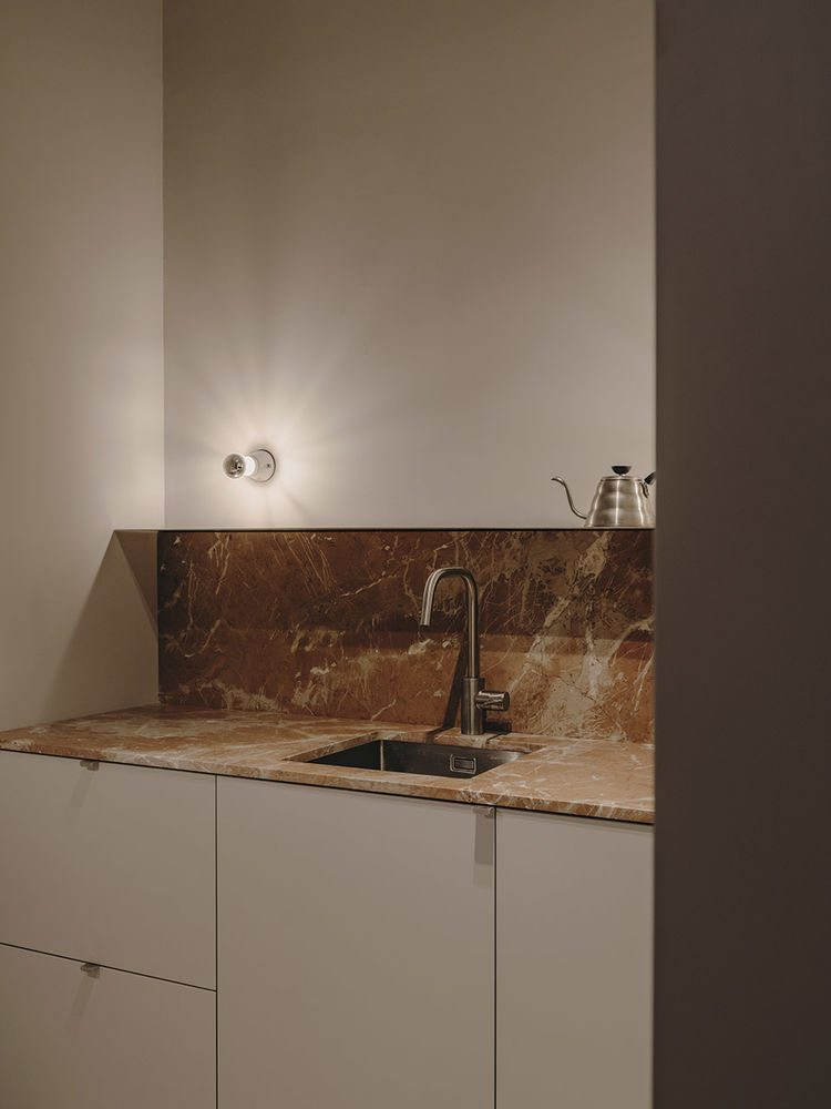 Veja鞋店，马德里 / Plantea Estudio