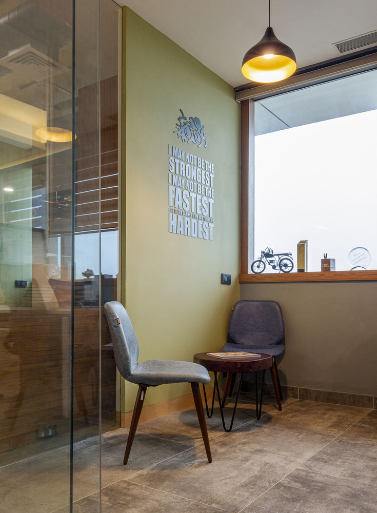 B18 Office, Gurugram | 简约工业风格的舒适办公空间