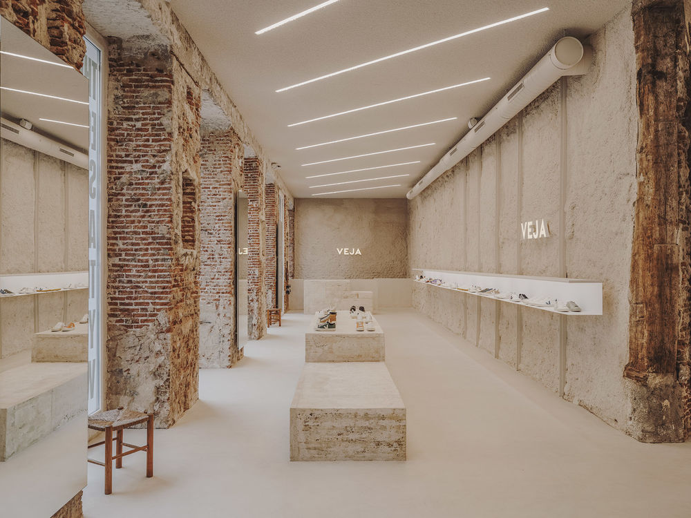 Veja鞋店，马德里 / Plantea Estudio