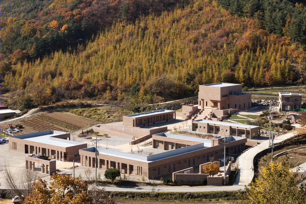 禅意空间 | Jetavana Seon（Zen）Center 的佛教寺庙设计
