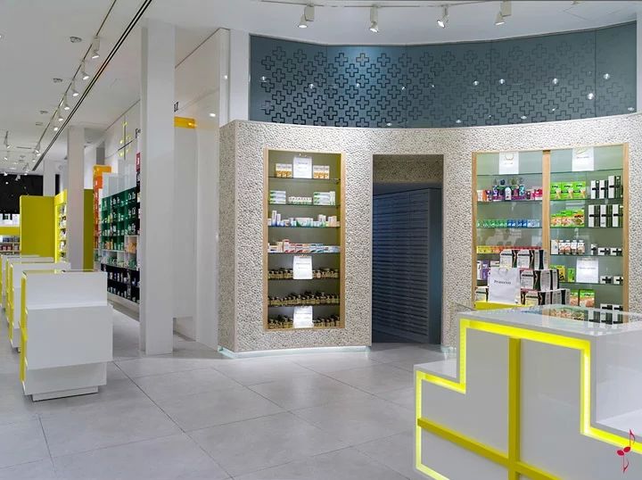 西班牙特内里费岛的Farmacia SantaCruz小药店