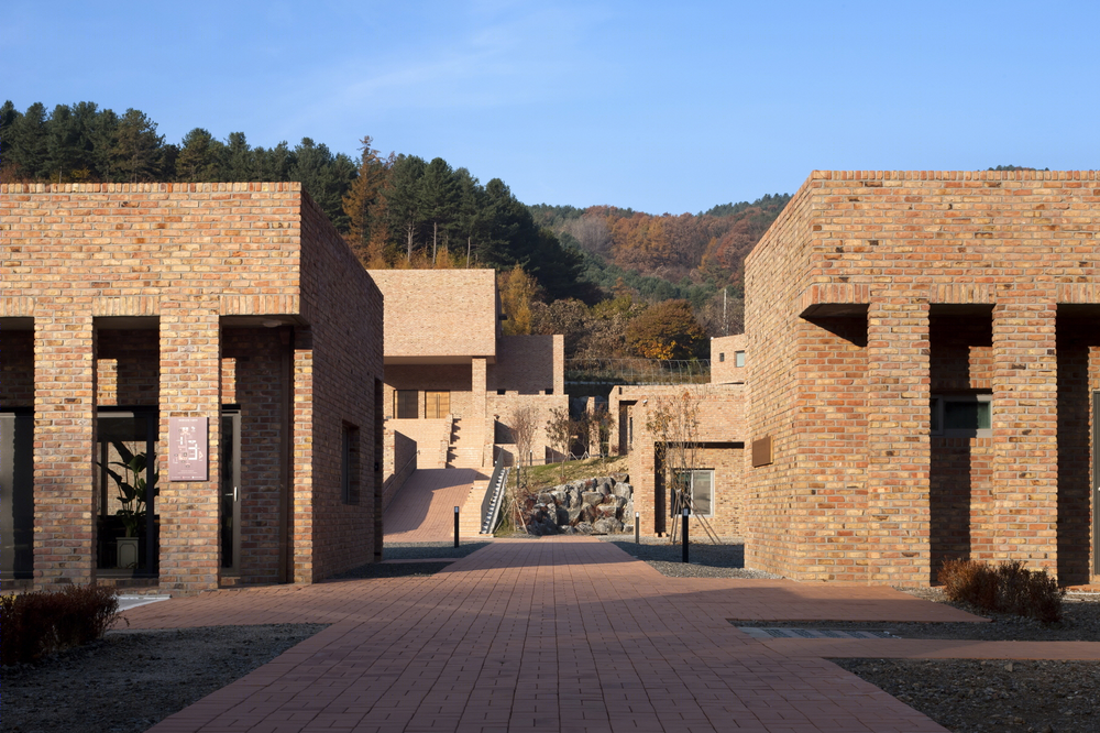 禅意空间 | Jetavana Seon（Zen）Center 的佛教寺庙设计