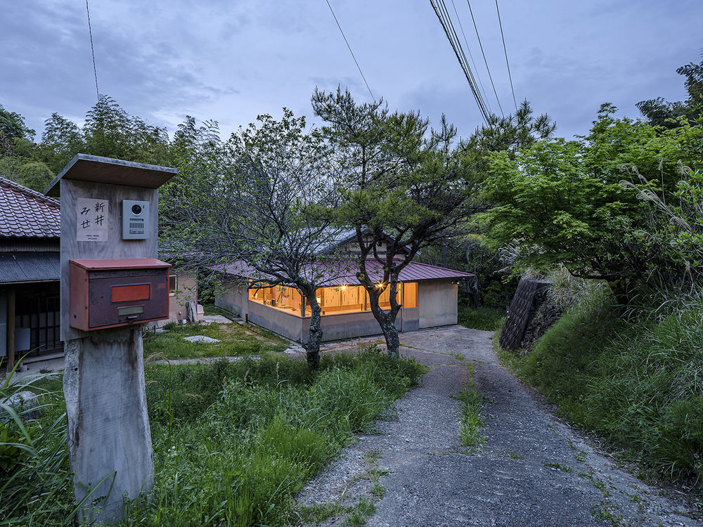 Arai mise工作室，日本 / kurosawa kawara-ten Architect