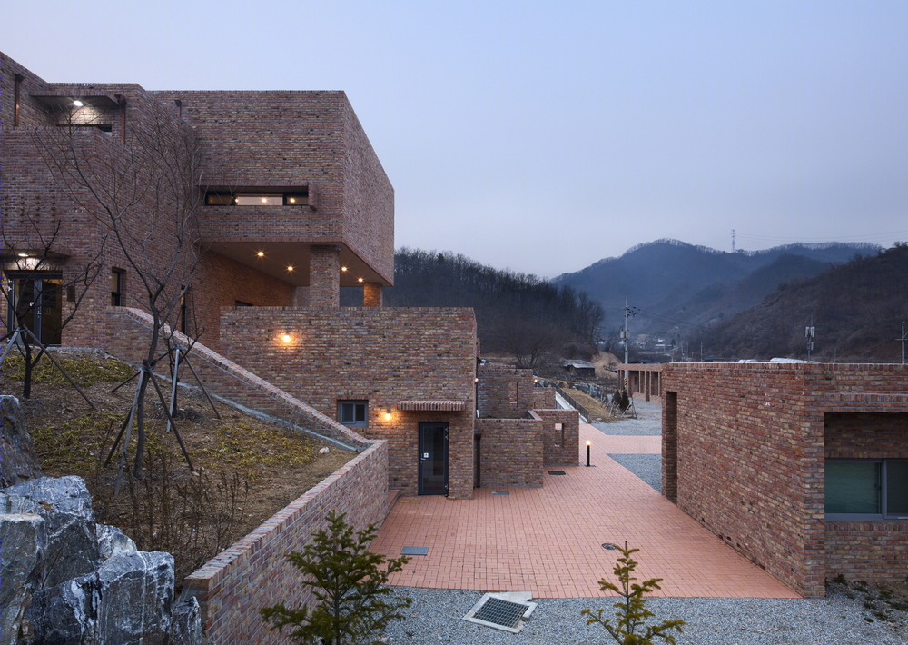 禅意空间 | Jetavana Seon（Zen）Center 的佛教寺庙设计
