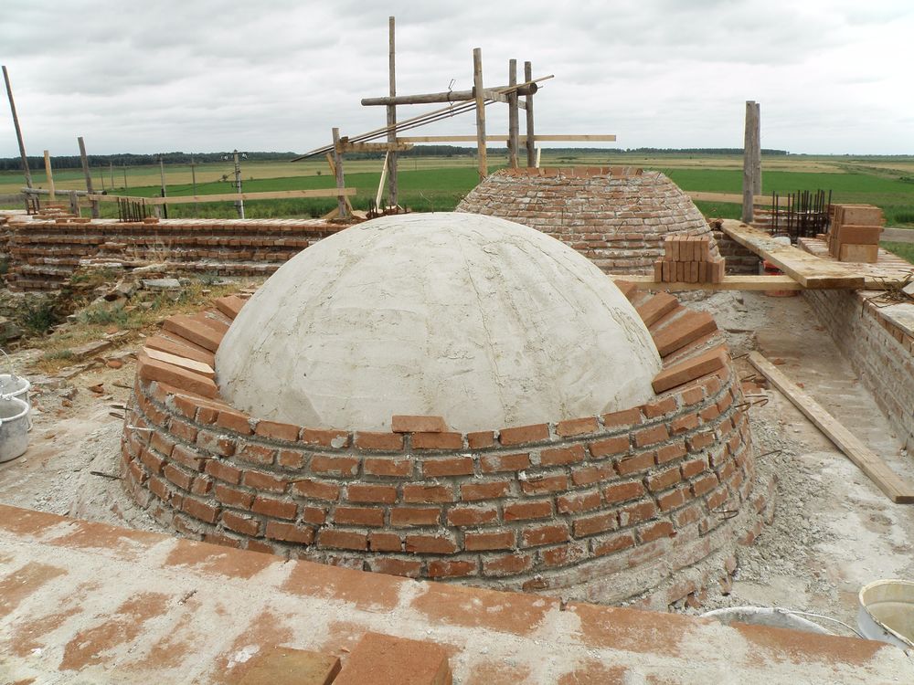 The Restoration of the Monastery Church Maxineni