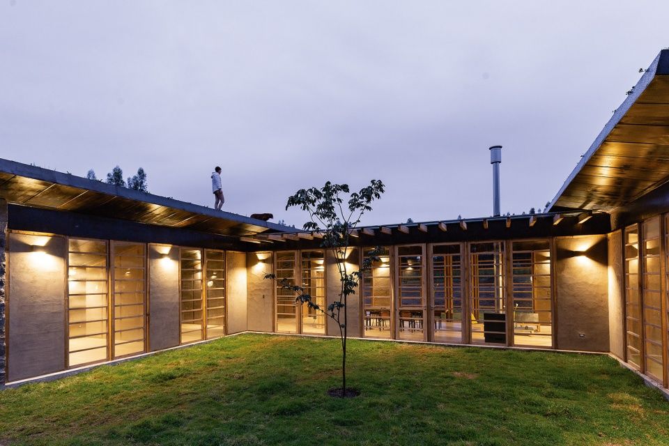 厄瓜多尔 Patios 住宅 | 自然材料打造的绿色之家