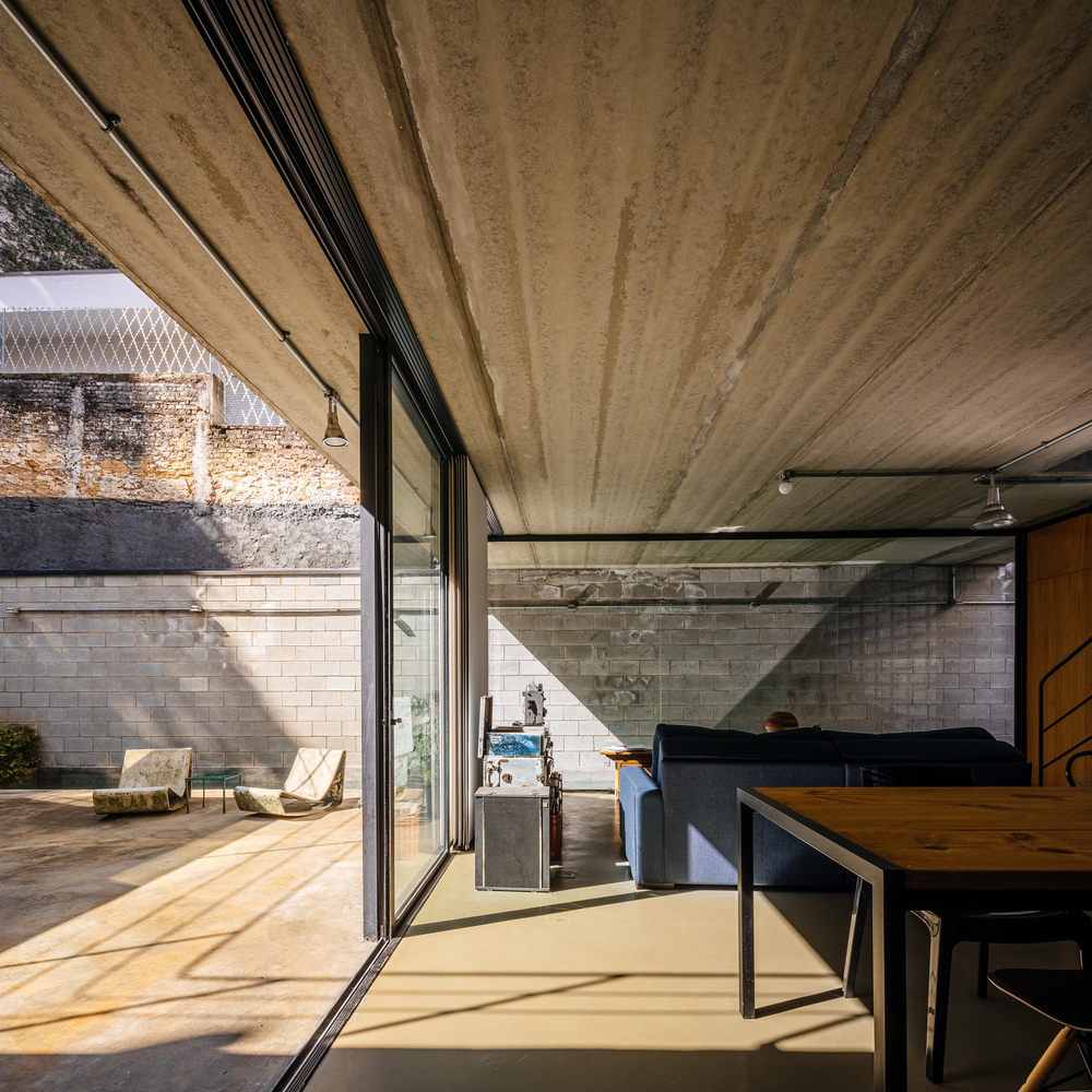 "Guaianaz House——隐秘与光明的共生"