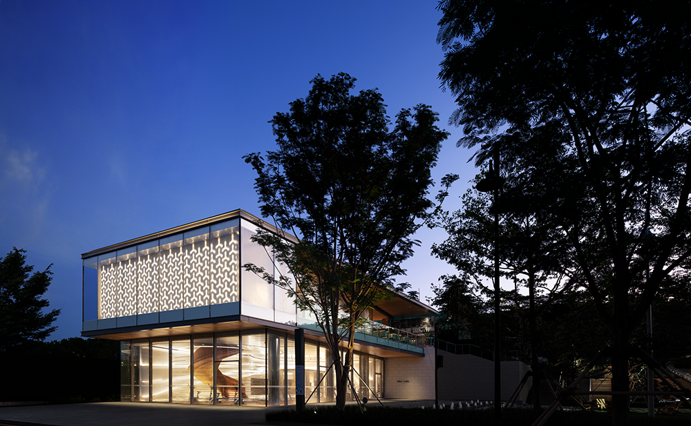 深圳万科·都会四季花园「Park Hill 半山生活馆」——运动×咖啡×社交的公园社区
