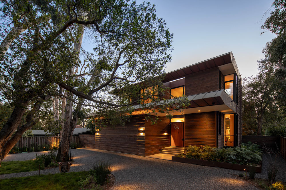 加州风情，寓自然于室的 Rustic Canyon Residence