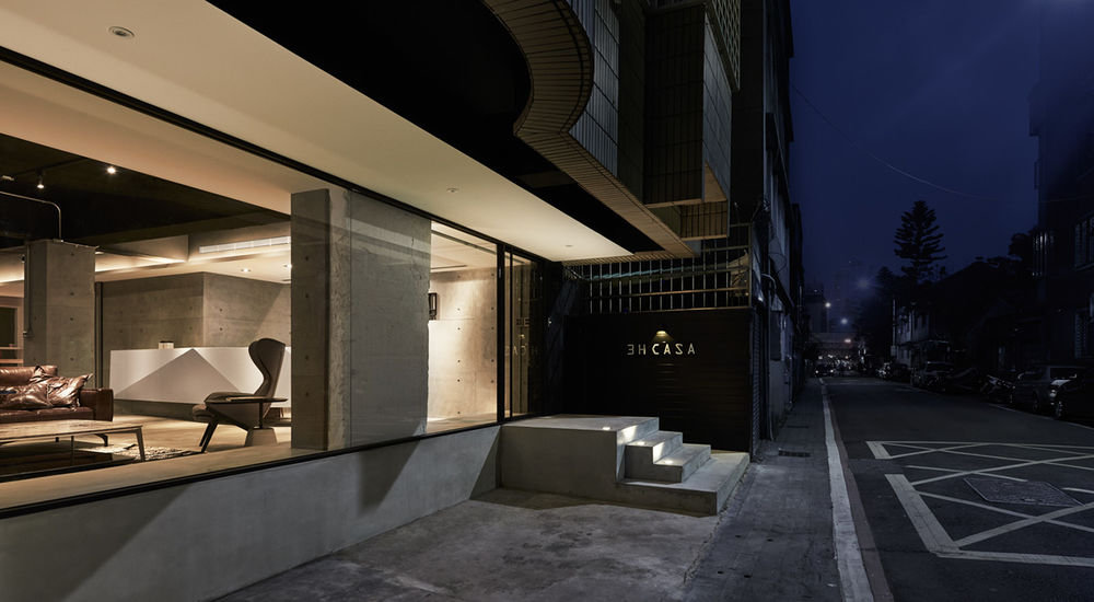 郑明辉打造现代水泥板展厅，展现独特创意设计