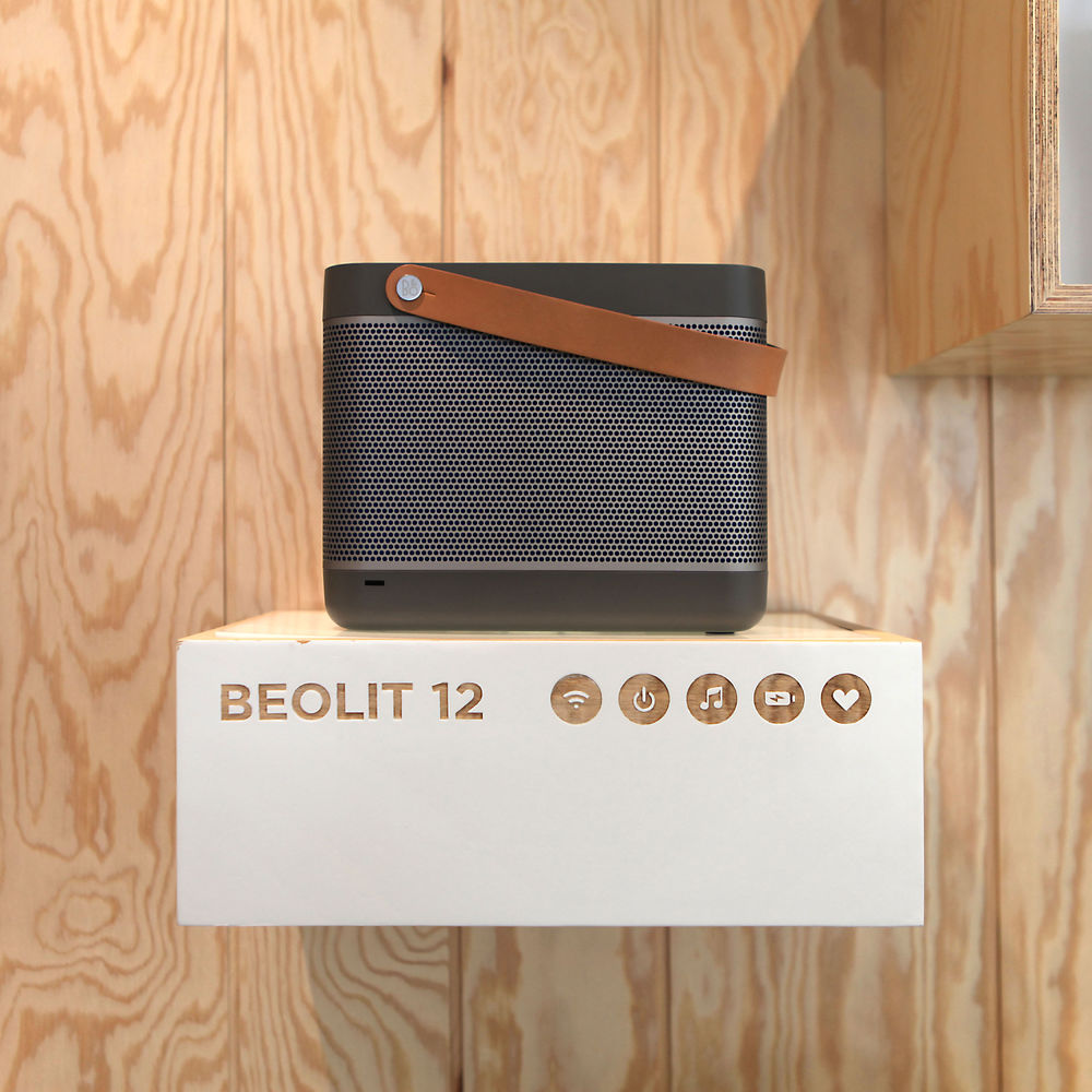 B&O PLAY 零售概念店——原木与高科技的碰撞