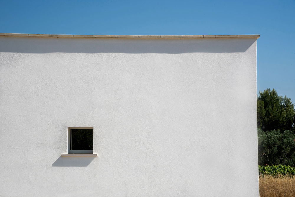 2011 年完成的 Casa APL 住宅设计