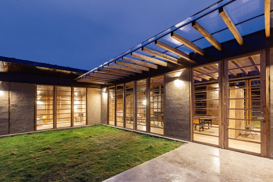 厄瓜多尔 Patios 住宅 | 自然材料打造的绿色之家
