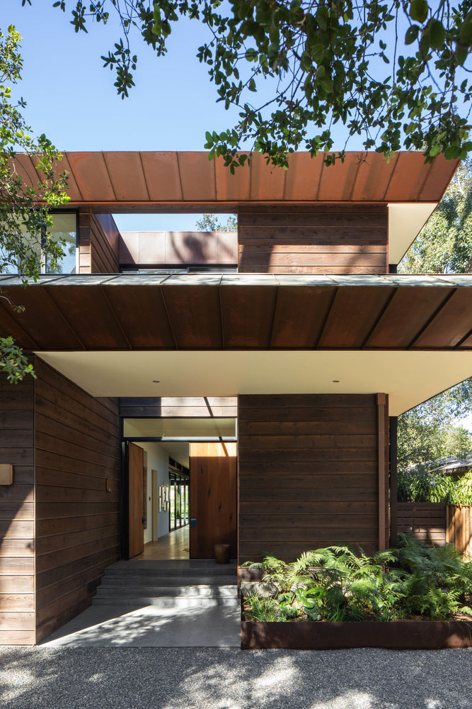 加州风情，寓自然于室的 Rustic Canyon Residence