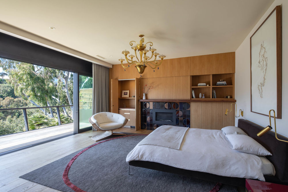 加州风情，寓自然于室的 Rustic Canyon Residence