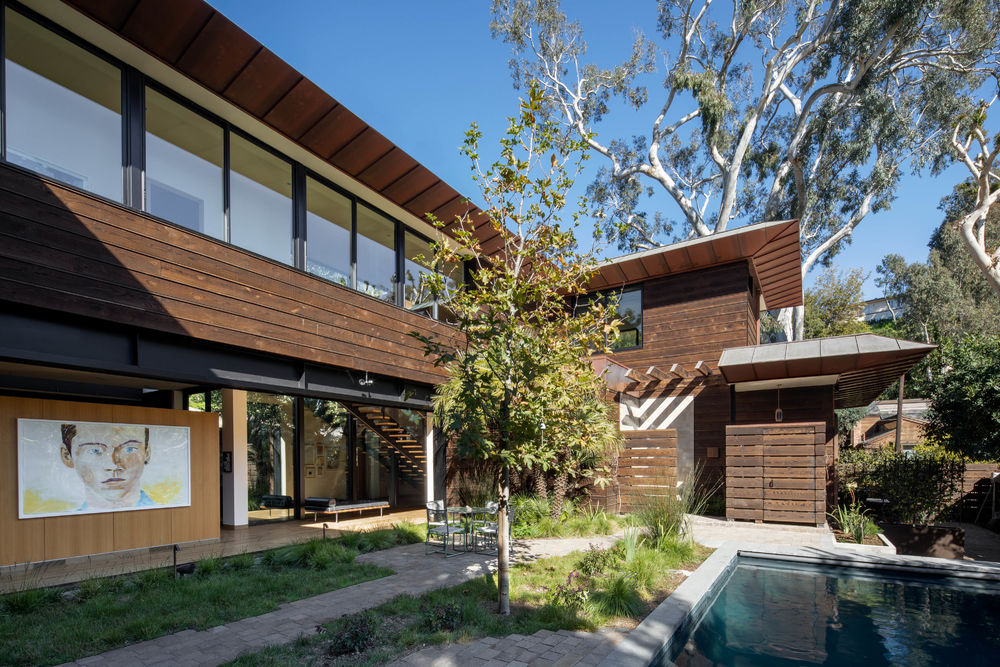 加州风情，寓自然于室的 Rustic Canyon Residence