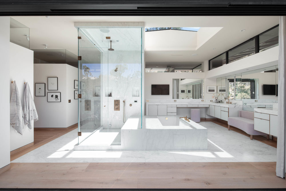 加州风情，寓自然于室的 Rustic Canyon Residence