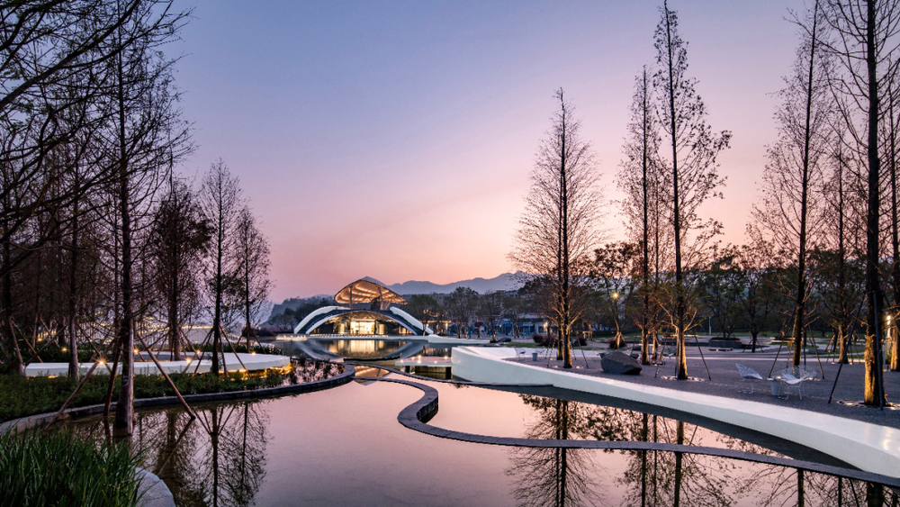 抚仙湖畔的生态奇迹 | 龙湖抚仙湖星空小镇