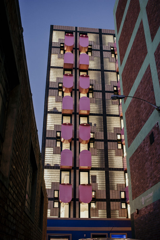 Uxolo Apartments | 南非开普敦的城市微单元住宅设计