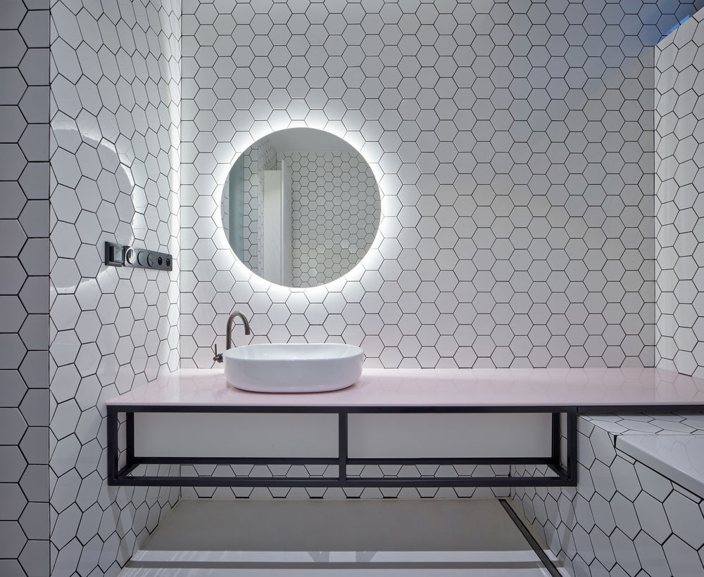 Prague Penthouse | 城市景观与室内空间的边界融合